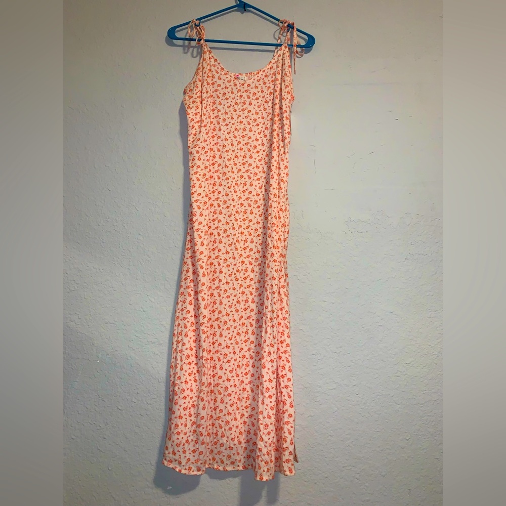 NWT Billabong Pink & white flowers sun dress spaghetti string summer dress  L/12